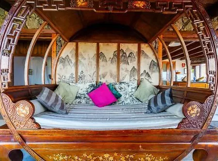 De Arrieta Village - Yurts And Stone - Shared Pool - Walking Distance To Arrieta - Off Grid 리조트 Tabayesco