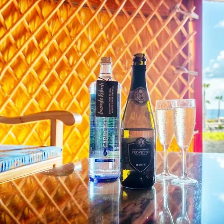 De Arrieta Village - Yurts And Stone - Shared Pool - Walking Distance To Arrieta - Off Grid Tabayesco