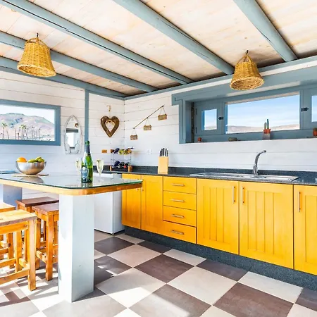 De Arrieta Village - Yurts And Stone - Shared Pool - Walking Distance To Arrieta - Off Grid 3*