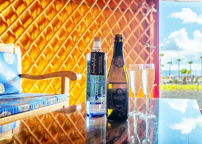 De Arrieta Village - Yurts And Stone - Shared Pool - Walking Distance To Arrieta - Off Grid Tabayesco