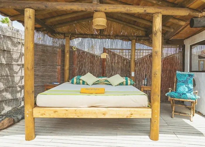 리조트 De Arrieta Village - Yurts And Stone - Shared Pool - Walking Distance To Arrieta - Off Grid Tabayesco