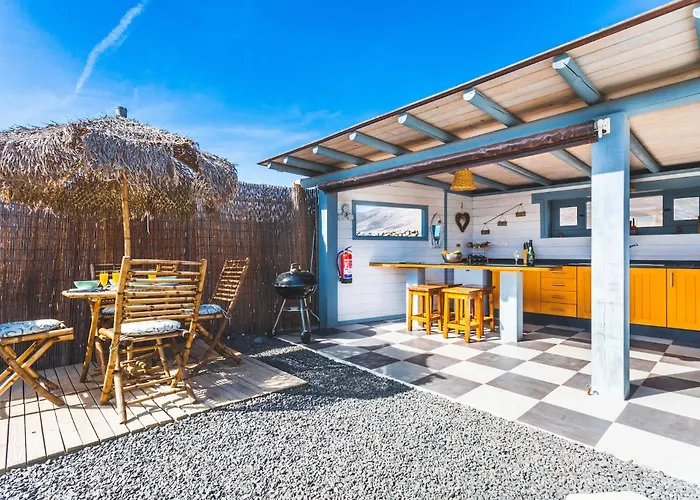 De Arrieta Village - Yurts And Stone - Shared Pool - Walking Distance To Arrieta - Off Grid 리조트 3*