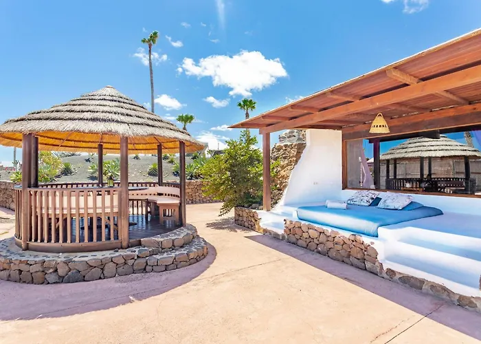 리조트 De Arrieta Village - Yurts And Stone - Shared Pool - Walking Distance To Arrieta - Off Grid