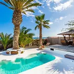 리조트 De Arrieta Village - Yurts And Stone - Shared Pool - Walking Distance To Arrieta - Off Grid Tabayesco