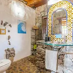 De Arrieta Village - Yurts And Stone - Shared Pool - Walking Distance To Arrieta - Off Grid 리조트 Tabayesco