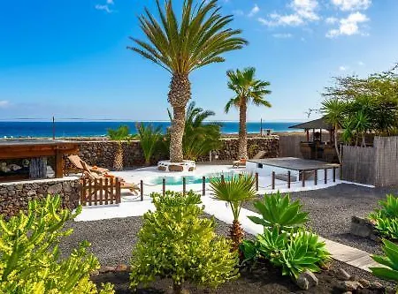 Feriested De Arrieta Village - Yurts And Stone - Shared Pool - Walking Distance To Arrieta - Off Grid