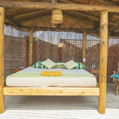 Feriested De Arrieta Village - Yurts And Stone - Shared Pool - Walking Distance To Arrieta - Off Grid Tabayesco