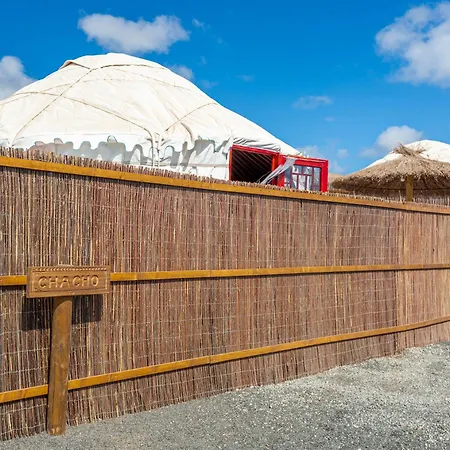 Resort De Arrieta Village - Yurts And Stone - Shared Pool - Walking Distance To Arrieta - Eco Friendly *
