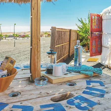 Resort De Arrieta Village - Yurts And Stone - Shared Pool - Walking Distance To Arrieta - Eco Friendly