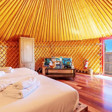 De Arrieta Village - Yurts And Stone - Shared Pool - Walking Distance To Arrieta - Eco Friendly