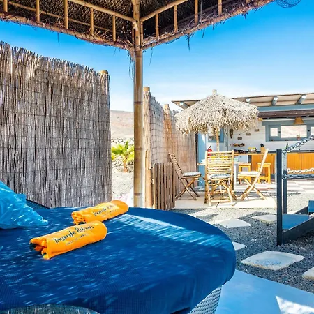 De Arrieta Village - Yurts And Stone - Shared Pool - Walking Distance To Arrieta - Off Grid 3* Tabayesco