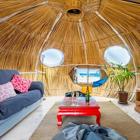 De Arrieta Village - Yurts And Stone - Shared Pool - Walking Distance To Arrieta - Eco Friendly Resort Tabayesco