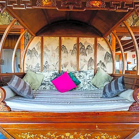 De Arrieta Village - Yurts And Stone - Shared Pool - Walking Distance To Arrieta - Off Grid 3* Tabayesco