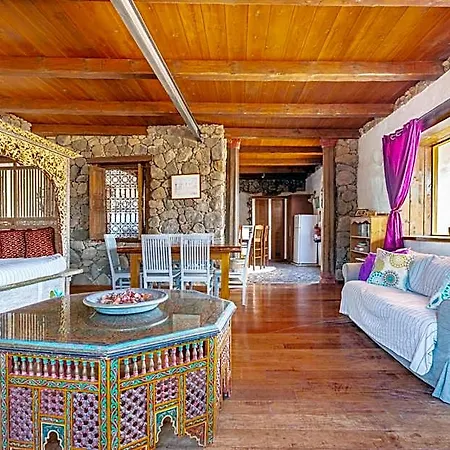 De Arrieta Village - Yurts And Stone - Shared Pool - Walking Distance To Arrieta - Off Grid Feriested 3*
