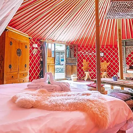 De Arrieta Village - Yurts And Stone - Shared Pool - Walking Distance To Arrieta - Off Grid Feriested 3*