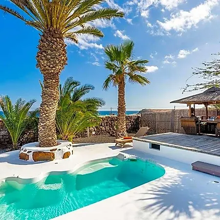 De Arrieta Village - Yurts And Stone - Shared Pool - Walking Distance To Arrieta - Off Grid 度假村 3*
