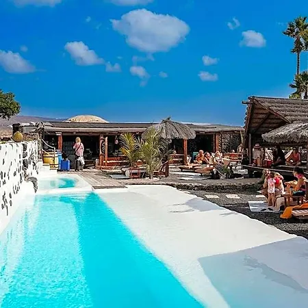 De Arrieta Village - Yurts And Stone - Shared Pool - Walking Distance To Arrieta - Off Grid 3*