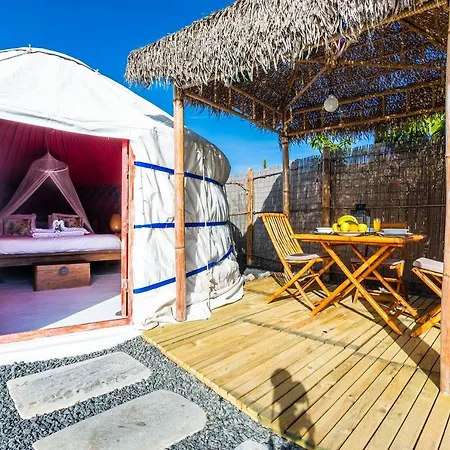 Resort Eco Village De Arrieta *