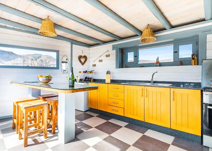 De Arrieta Village - Yurts And Stone - Shared Pool - Walking Distance To Arrieta - Off Grid 3*